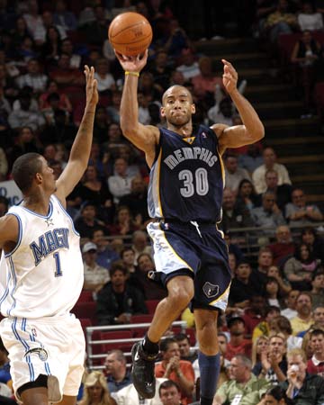 仅是球队体 仅是球队体