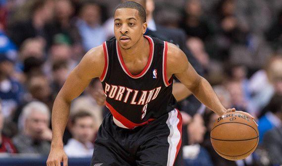 势充满悬念 势充满悬念