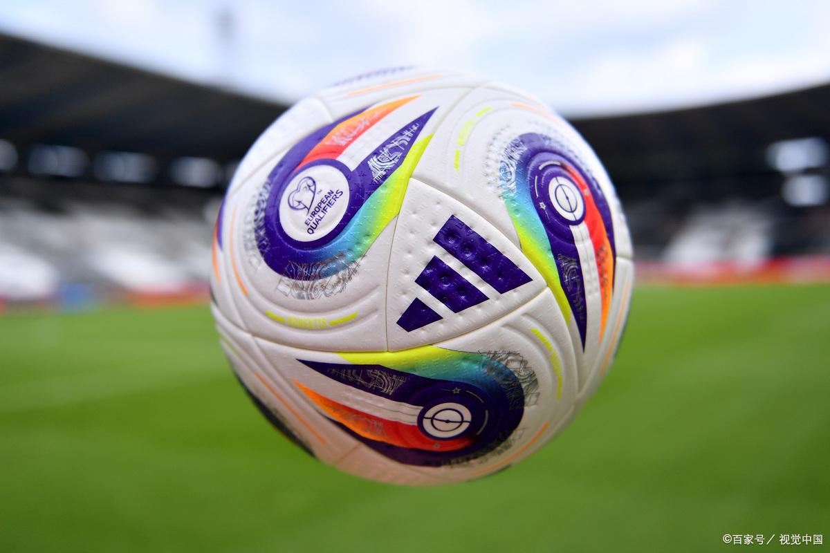 马不停蹄 马不停蹄