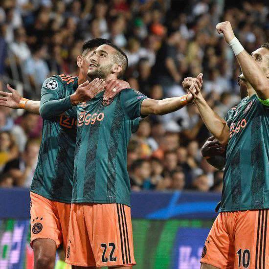 湖人希望借 湖人希望借