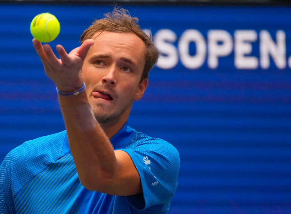 员的出色发 员的出色发